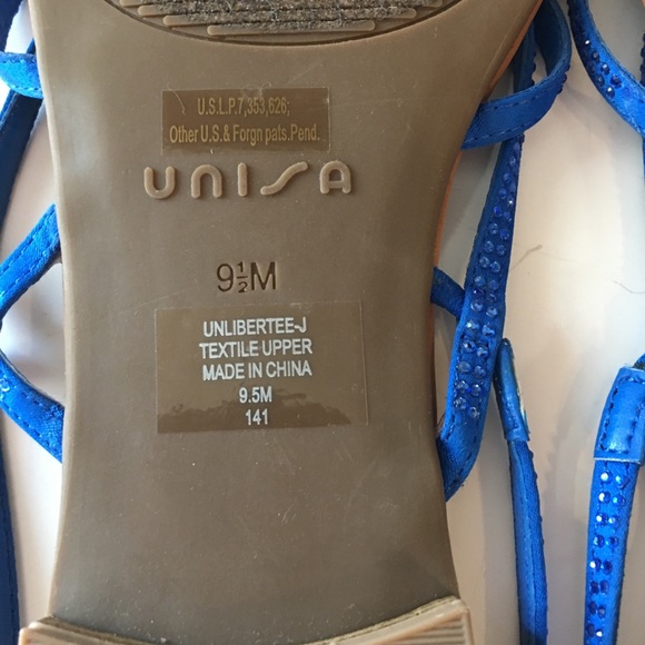 unisa navy sandals